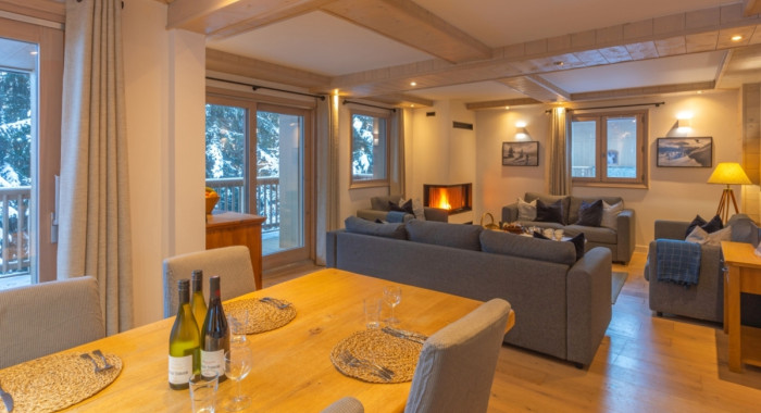 Chalet Michele, La Tania ski chalet, image 2